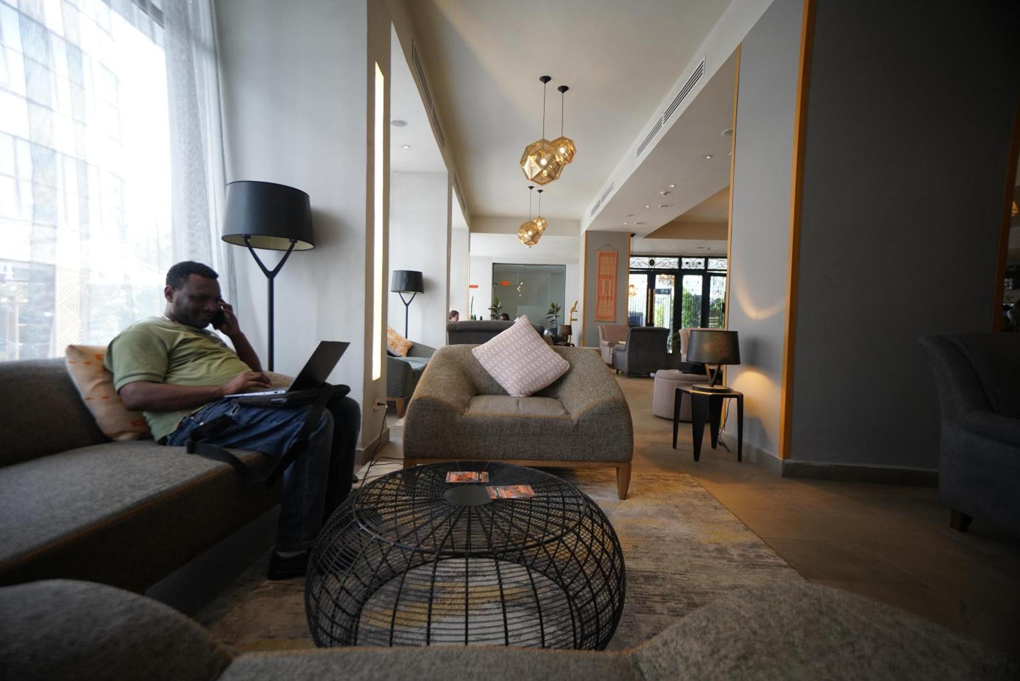 Mado Hotel Addis-Abeba Extérieur photo
