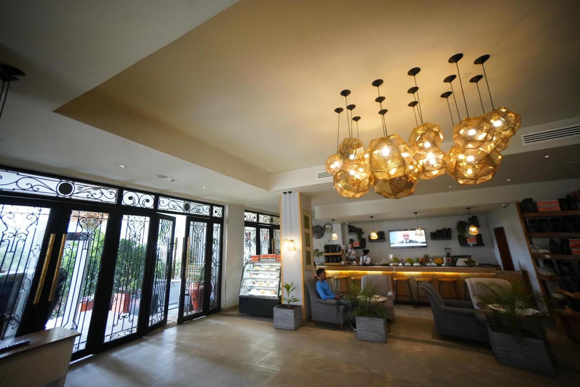 Mado Hotel Addis-Abeba Extérieur photo